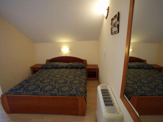 Studio Apartmani Bijeli Delfin 비오그라드나모루 외부 사진